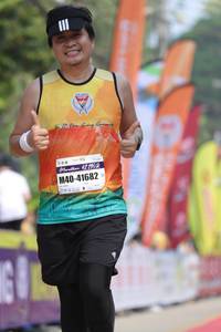 BIB: 12195, 41682
                            <button type="button" onclick="openModal(8225247)" class="btn btn-primary btn-sm float-right btn-popup" data-toggle="modal" data-target=".modal-high-quality">
                        <i class="fas fa-shopping-cart"></i> Add to Cart
                    </button>
                                            <button type="button" onclick="isThisMe(8225247, true)" class="btn btn-success btn-sm float-right btn-popup btn-isme hidden" data-toggle="tooltip" data-placement="bottom" title="นี่คือรูปของคุณใช่ไหม คลิกที่นี่เพื่อเอาเข้าอัลบั้ม">
                        <i class="fas fa-plus"></i> Add to album
                    </button>
                    <button type="button" onclick="isThisMe(8225247, false)" class="btn btn-warning btn-sm float-right btn-popup btn-isnotme hidden">
                        <i class="fas fa-ban"></i> Remove from album
                    </button>